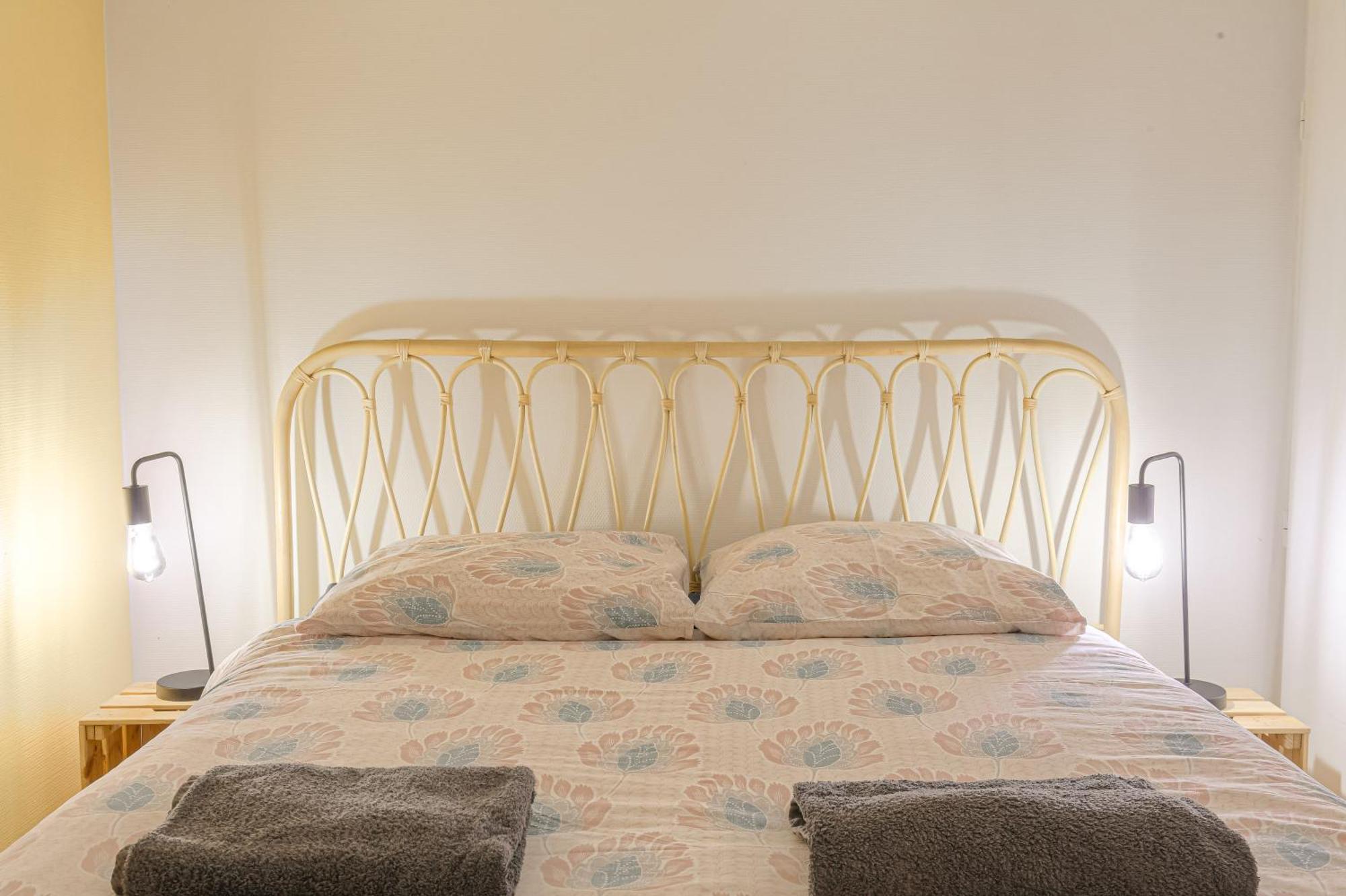 Duplex, Boheme Et Fonctionnel Proche Gratte-Ciel Apartment Villeurbanne Luaran gambar